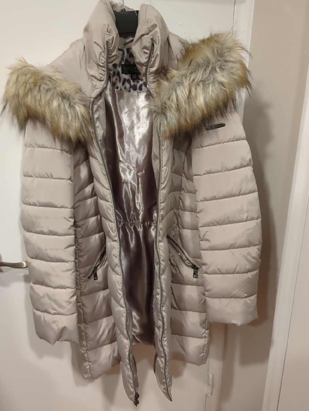 Laundry By Shelli Segal Cream Puffer Jacket